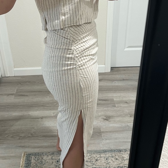 VICI- linen set - Picture 4 of 8